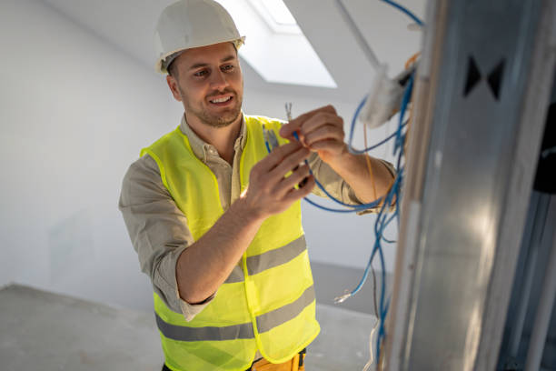 Best Local Electrician Companies  in Oxoboxo River, CT